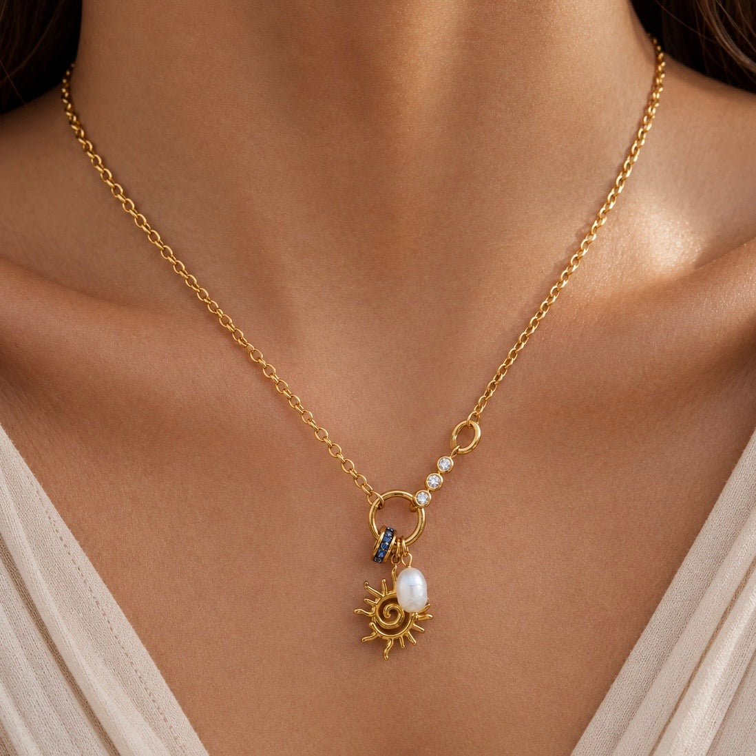 Solenne Necklace