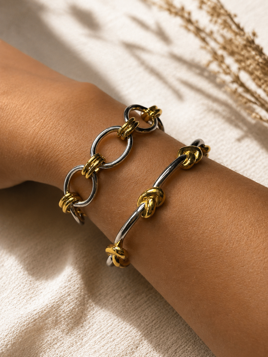 Kaia Knot Bangle