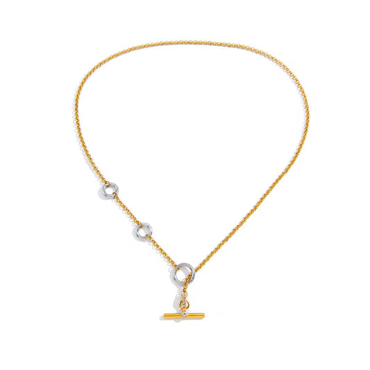 Calyra Necklace